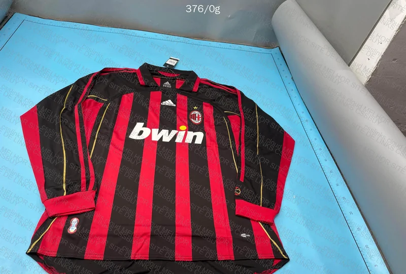 Milan 06/07 Long Sleeve T-Shirt 8