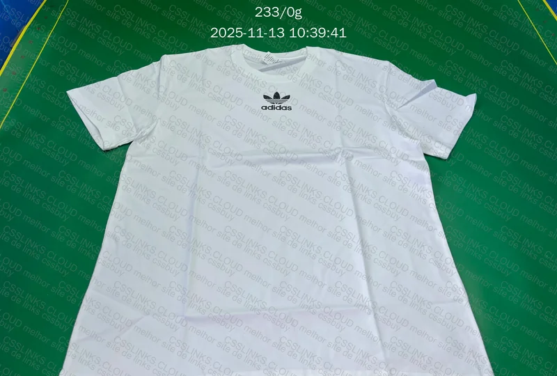 Adidas T-Shirt