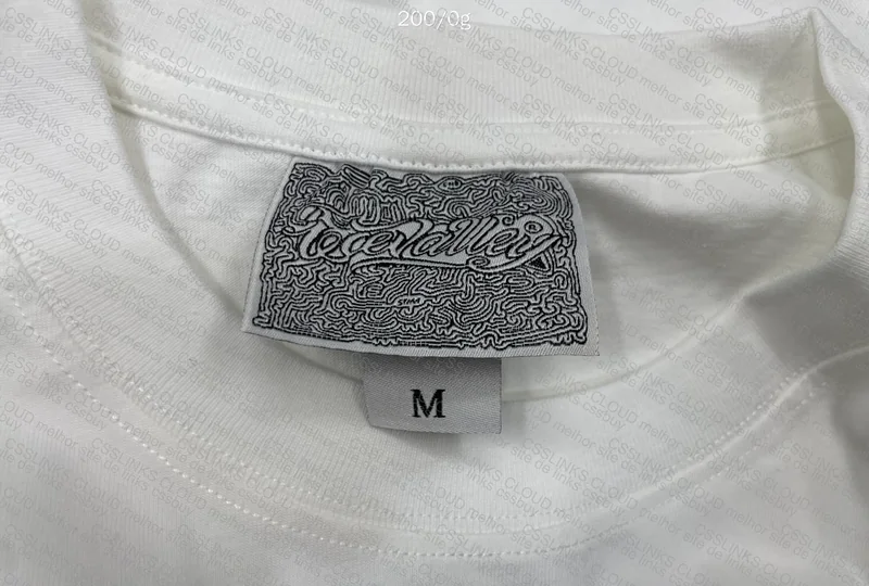 Random T-Shirt 3