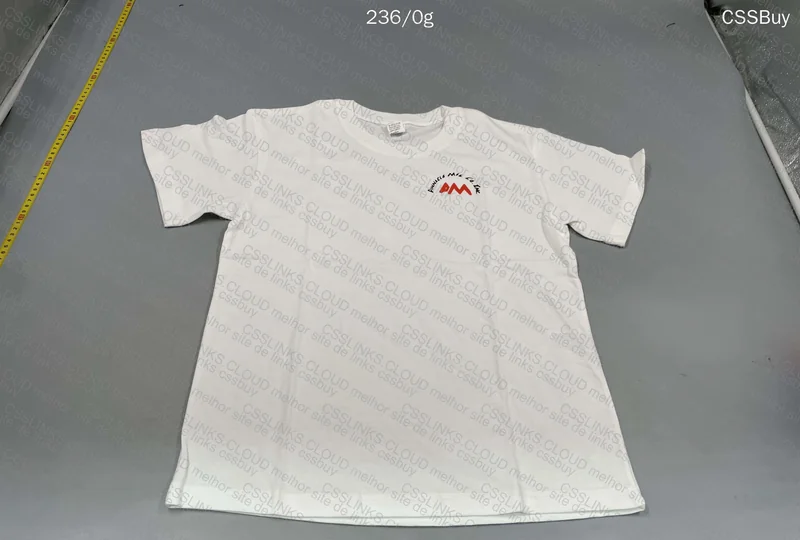 Random T-Shirt (Blind Box) 15.80¥ 3