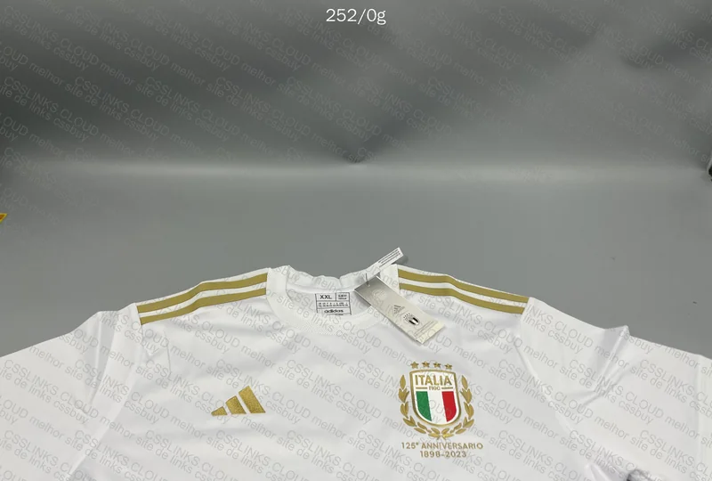 Random Player Version T-Shirt 2