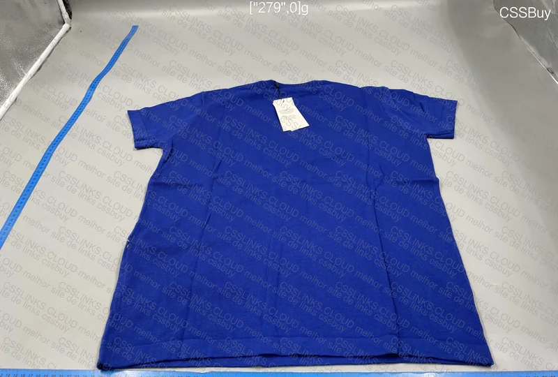 AMI T-Shirt 6