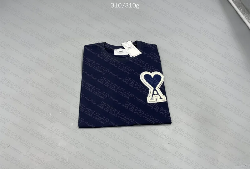 Ami T-Shirt