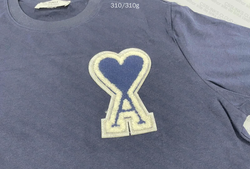 Ami T-Shirt 4