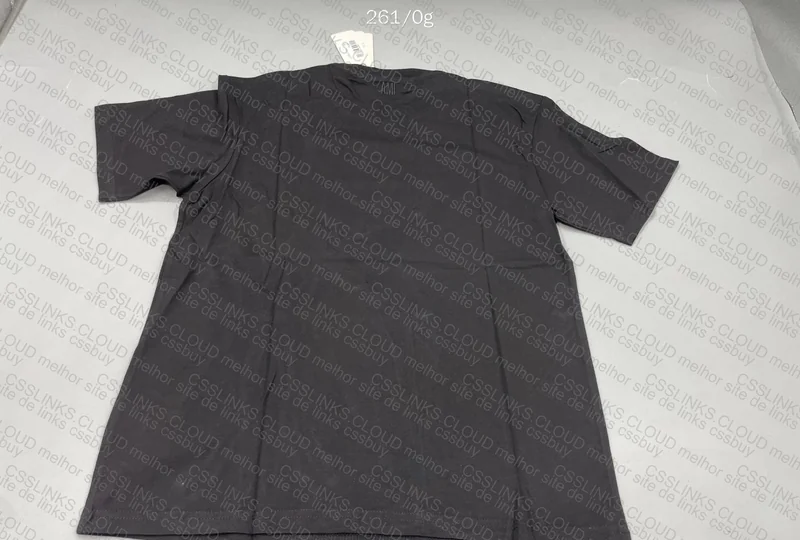 Ami T-Shirt (Help) 2