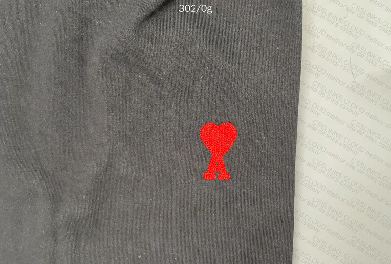 Ami de Coeur T-Shirt 3