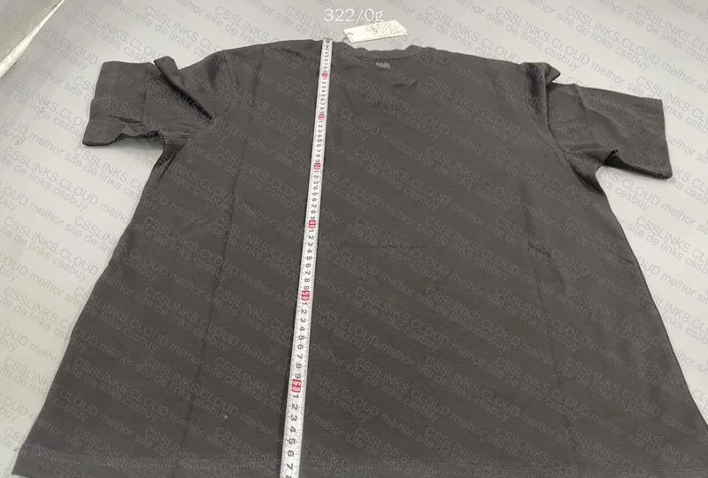 AMI Paris T-Shirt 7