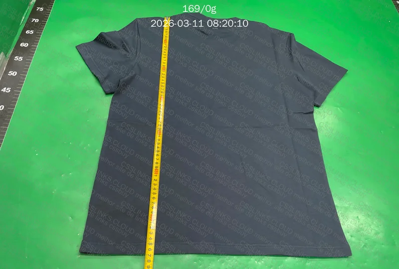 Camiseta AMI Paris c/medidas