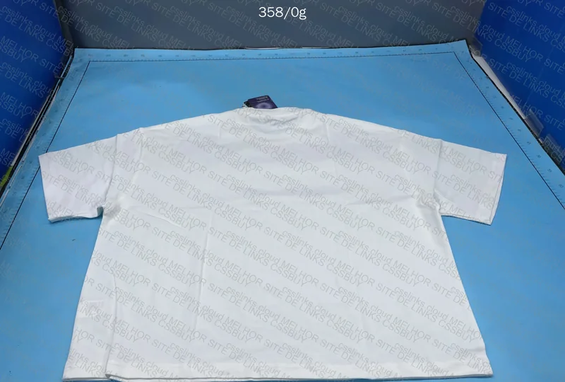 Ami Paris T-Shirt and Boxy Artimaster T-Shirt 9
