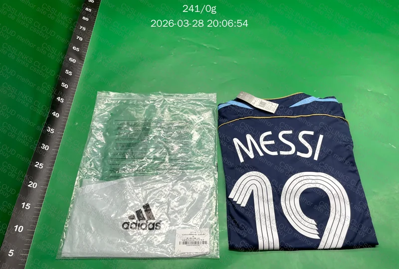 Camiseta Argetina Messi 2006 4
