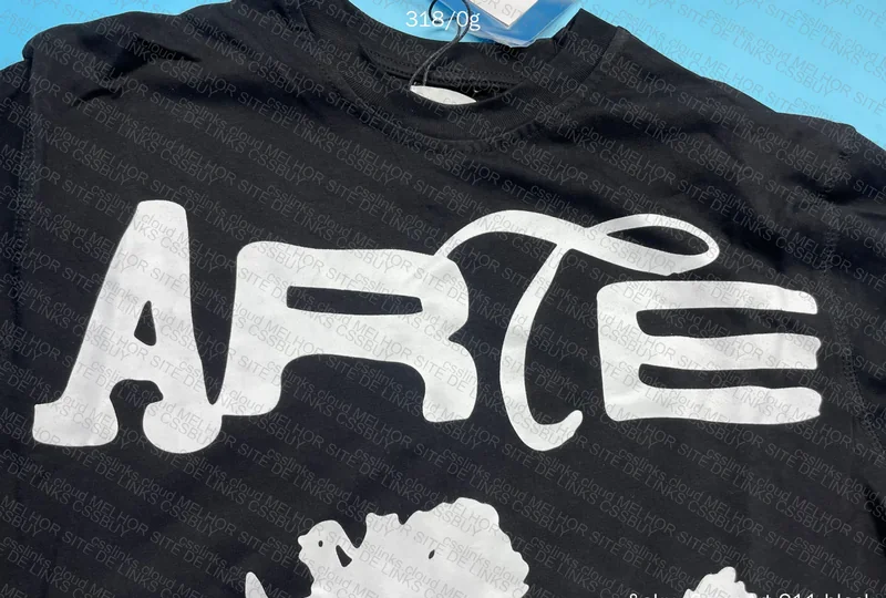 Art T-Shirt 4