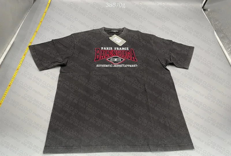 Balenciaga T-shirt 2