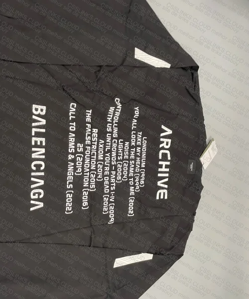 Balenciaga T-shirt 4