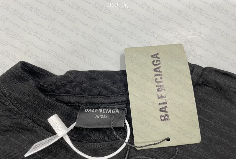 Balenciaga T-shirt 4