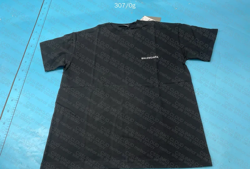 Balenciaga T-shirt 2