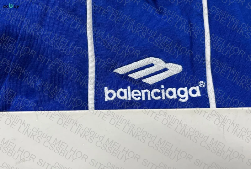Balenciaga T-Shirt 4