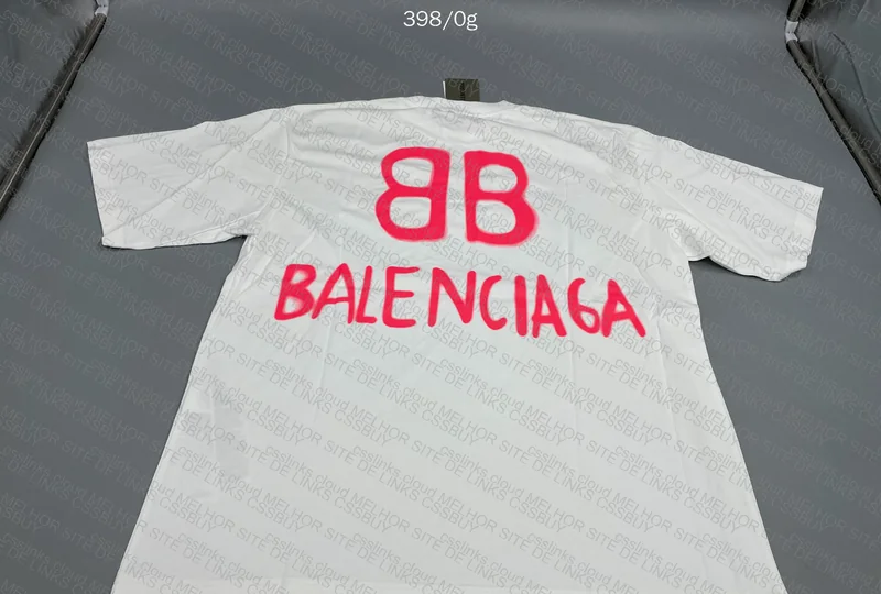 Balenciaga T-Shirt Black and White 3
