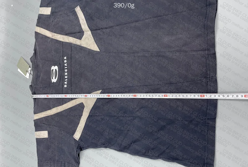Balenciaga T-Shirt (measurements) 6