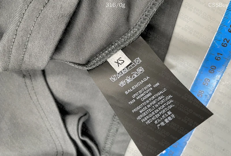 Balenciaga T-Shirt "Paris" 2
