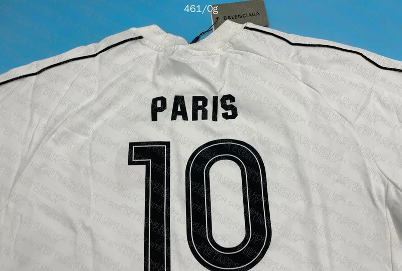Balenciaga T-Shirt Soccer - White 9