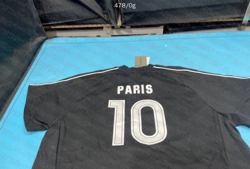 Balenciaga T-Shirt Soccer - Black 4