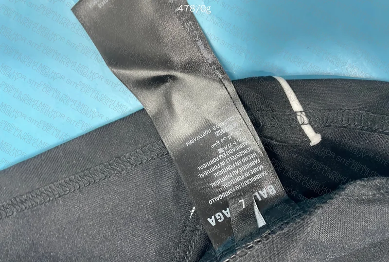 Balenciaga T-Shirt Soccer - Black 7