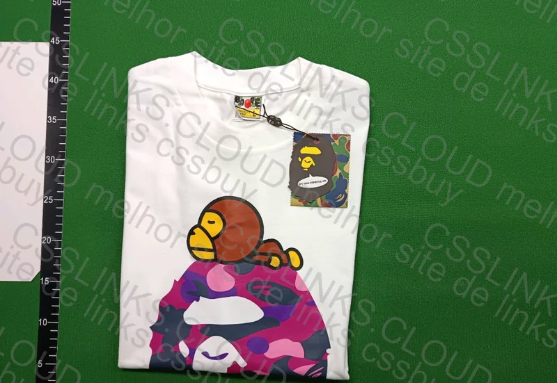 Camiseta Bape Branca 3