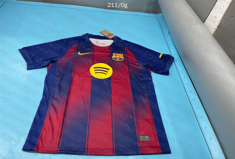 Barcelona Jersey 25/26 3