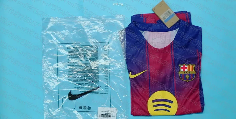 Barcelona Jersey 25/26 3