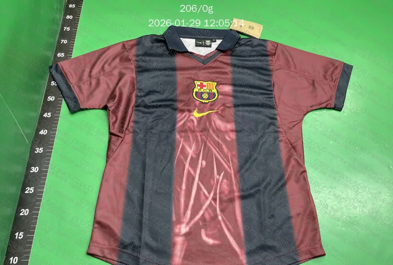 Camiseta barcelona travis scott 2