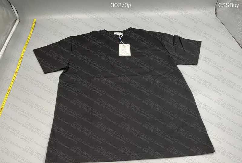 Basic Off-White T-Shirt
