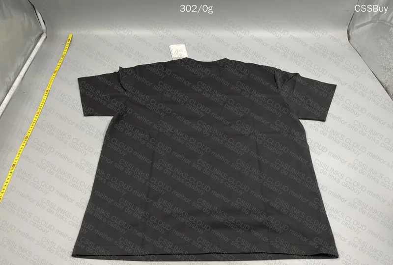 Basic Off-White T-Shirt 6