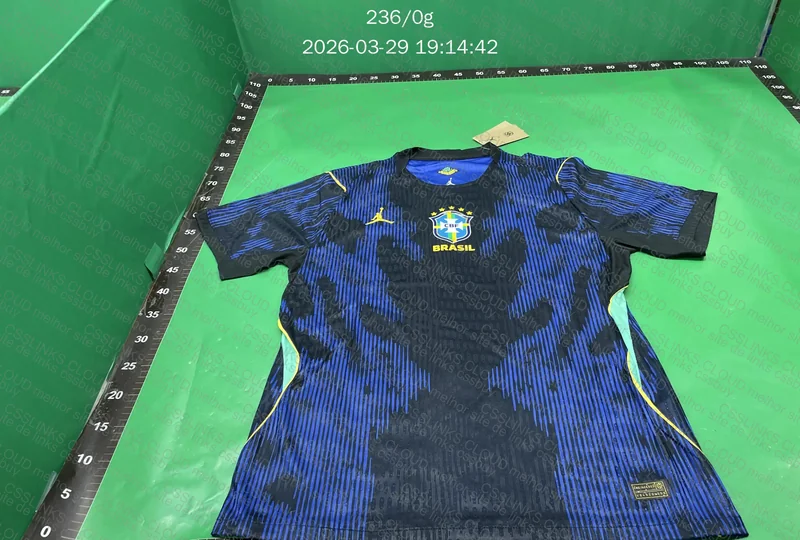 Camiseta Brasil 2026 azul
