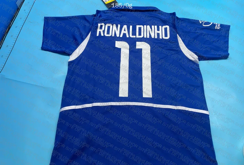 Brazil 2002 World Cup Jersey - Number 11 - Ronaldinho 2