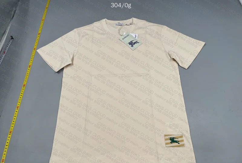 Burberry T-shirt 2