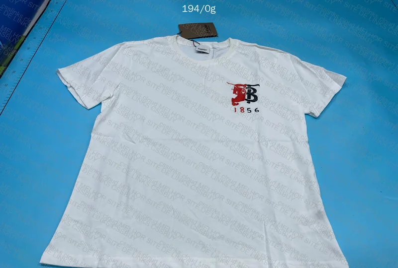 Burberry T-shirt 8
