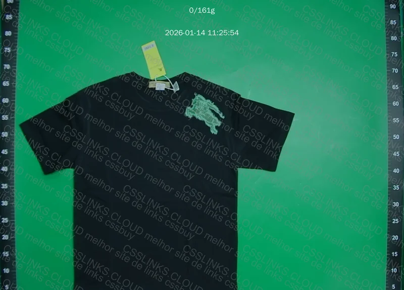 Camiseta burberry leve demais