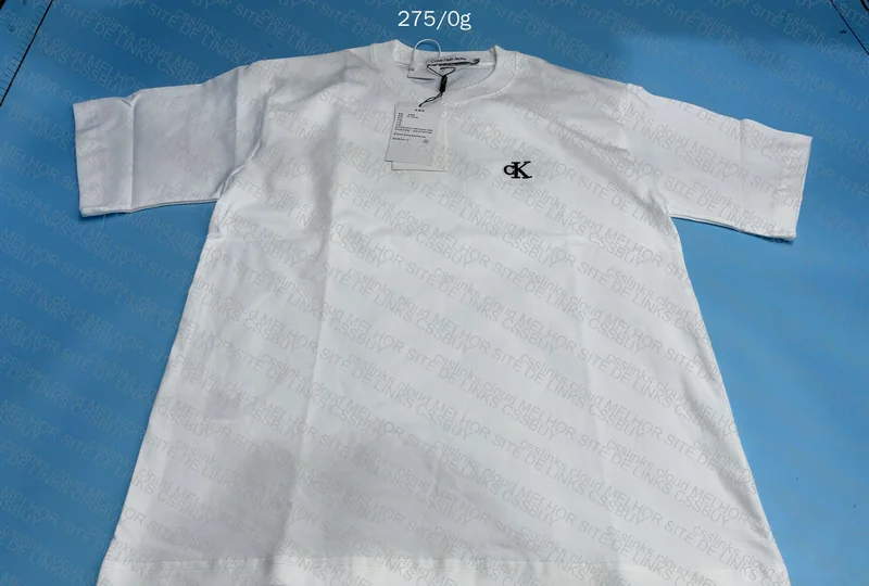 Calvin Klein T-Shirt 4