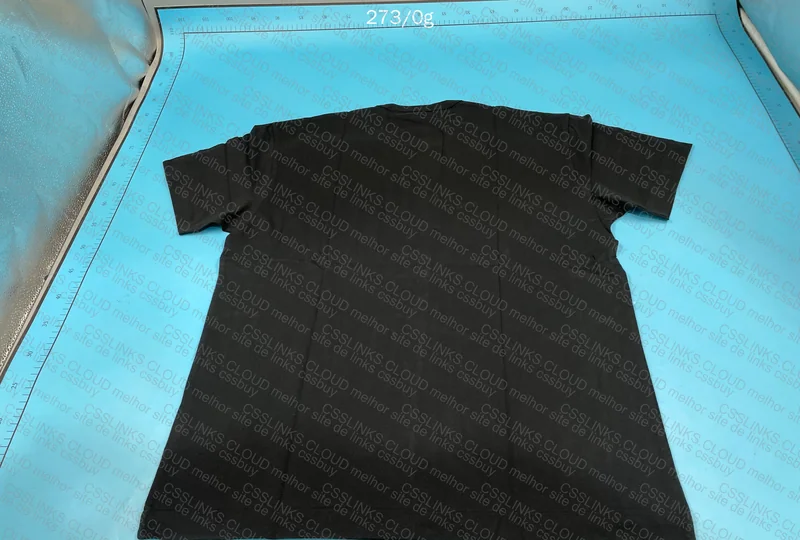 CDG T-Shirt 3