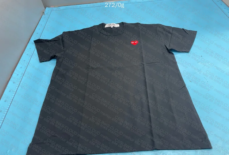 CDG T-Shirt 2