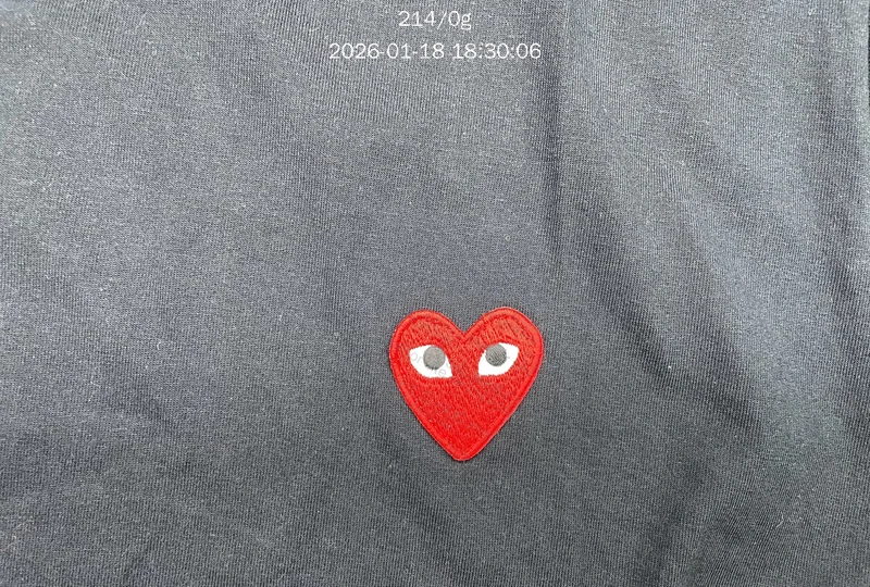 Camiseta cdg