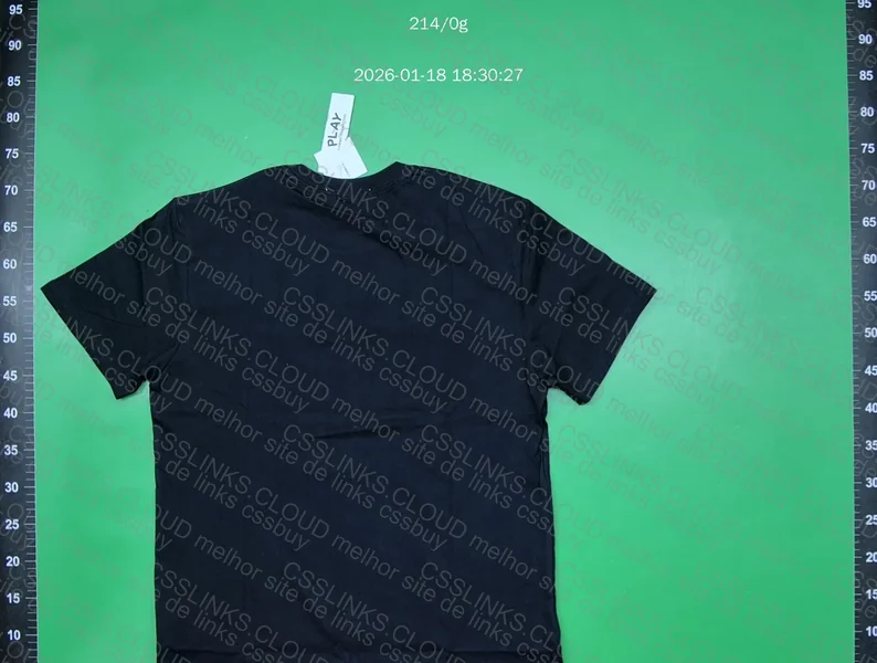 Camiseta cdg 4