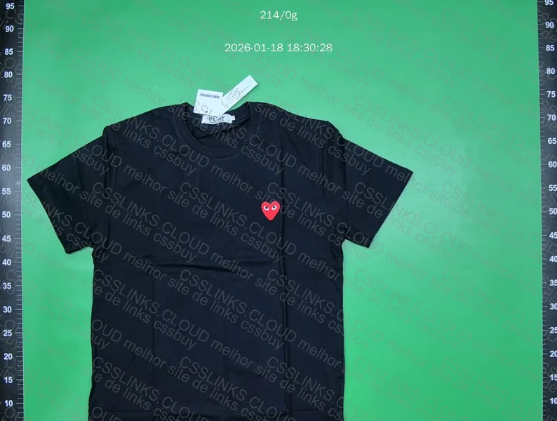 Camiseta cdg 5