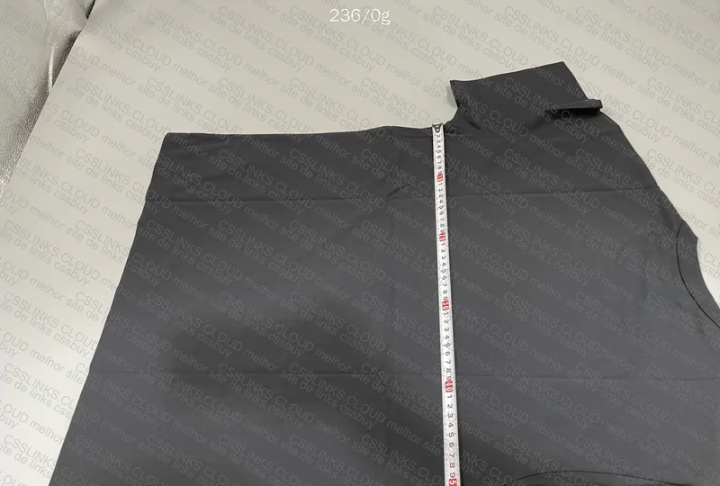 Black CDG Comme des Garçons T-Shirt 8