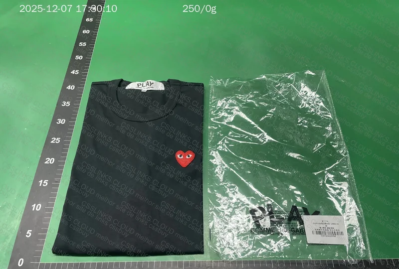 CDG T-Shirt - GL or RL?