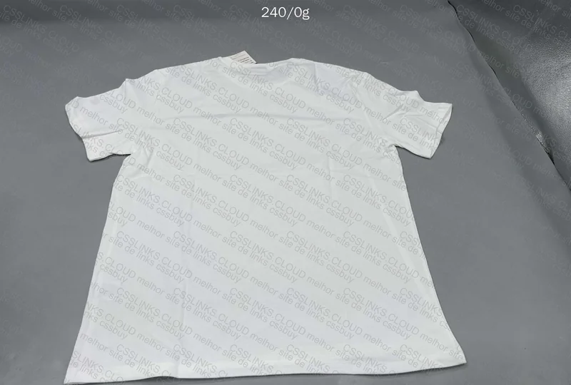 Champion T-Shirt 3
