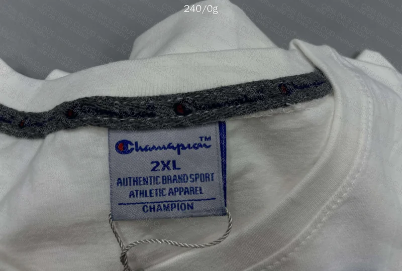 Champion T-Shirt 4