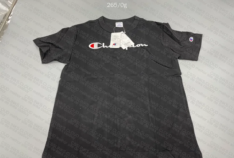 Champion T-Shirt