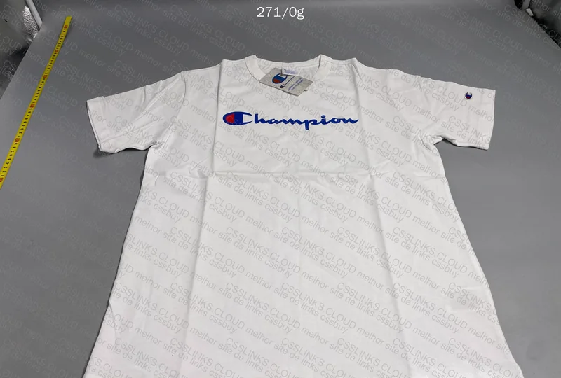 Champion T-Shirt 2