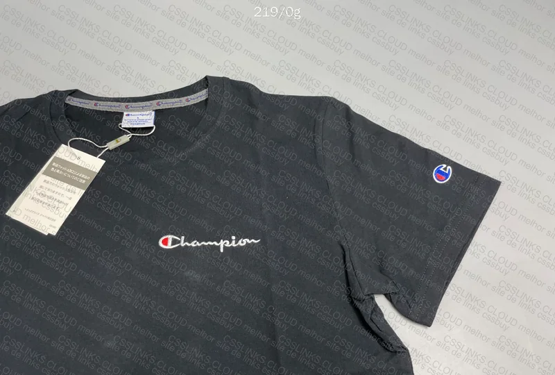 Basic Champions T-Shirt